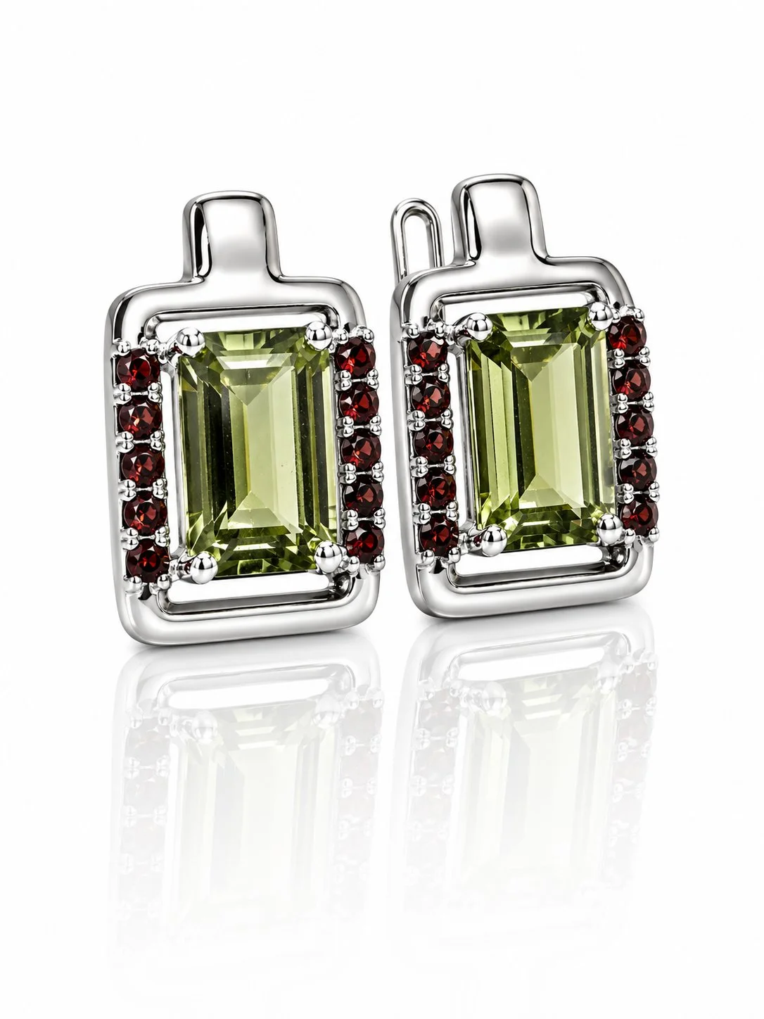 Moldavite earrings rectangle with garnets
